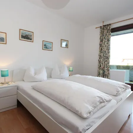 Liebl-1 By Interhome Apartament Seefeld w Tirolu